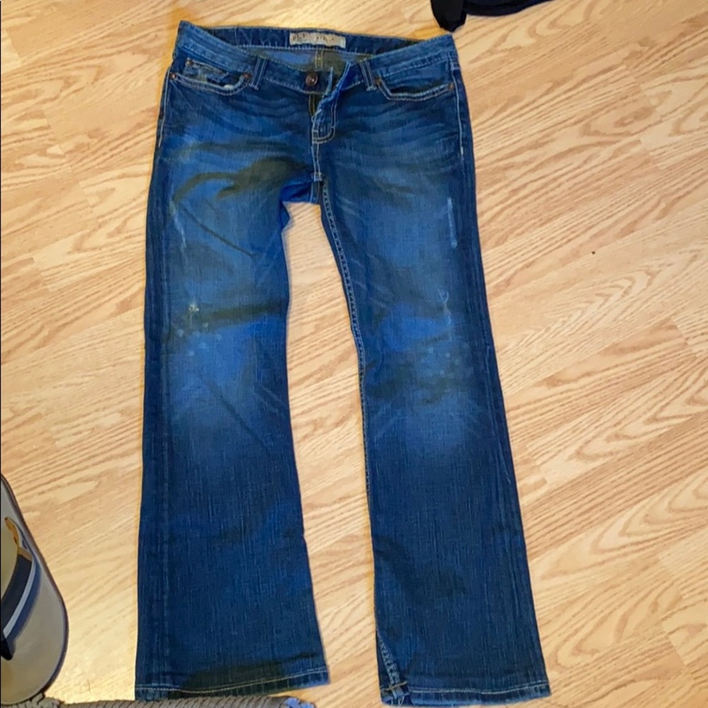 Jeans
